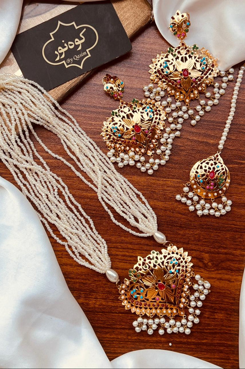 Beautiful Nauratan Mala, Earrings & Teeka Set