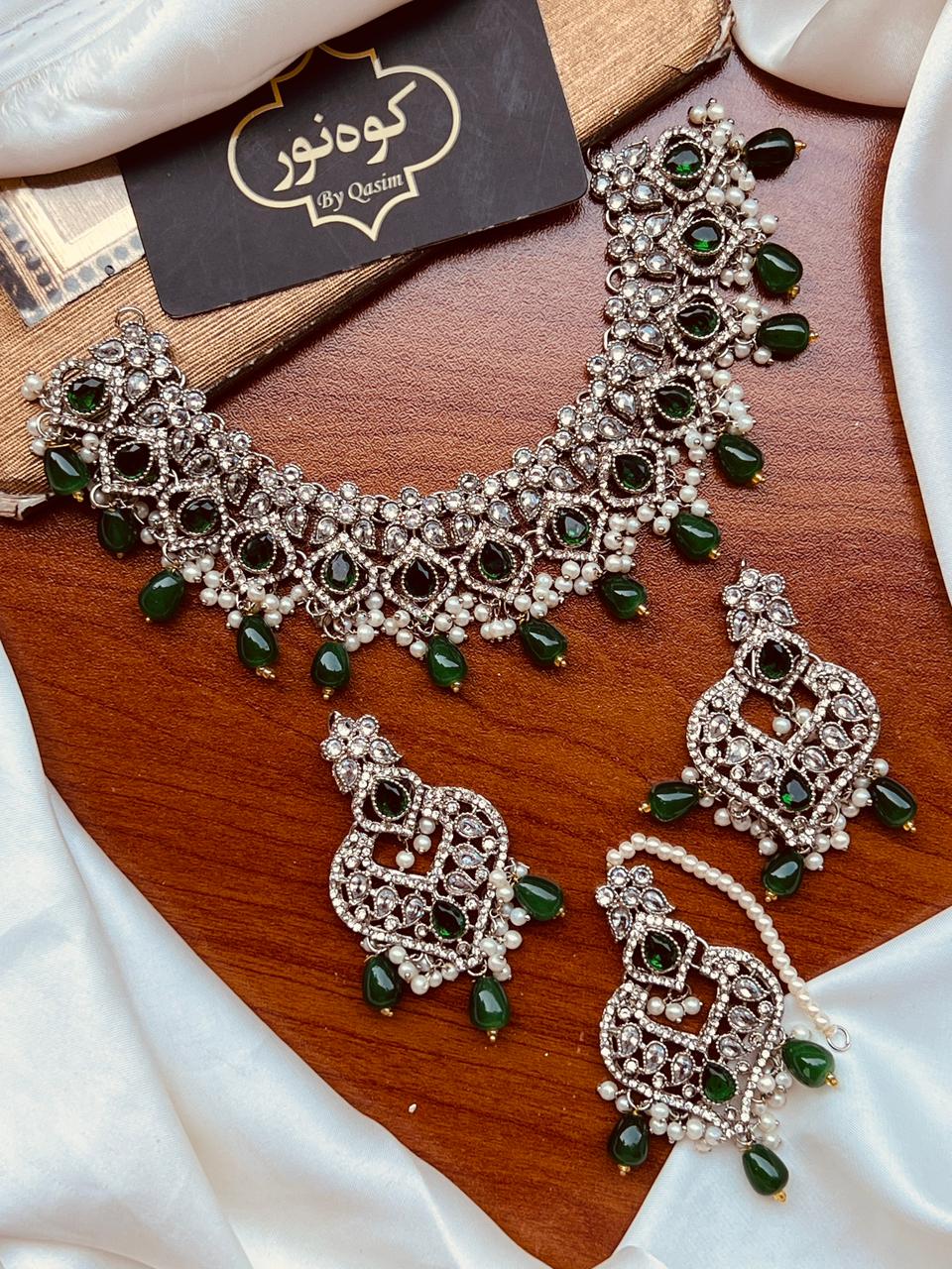 Elegant Partywear Set - Women's Jewelry